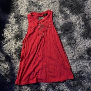 Red medium top very cute very good condition great for the summer